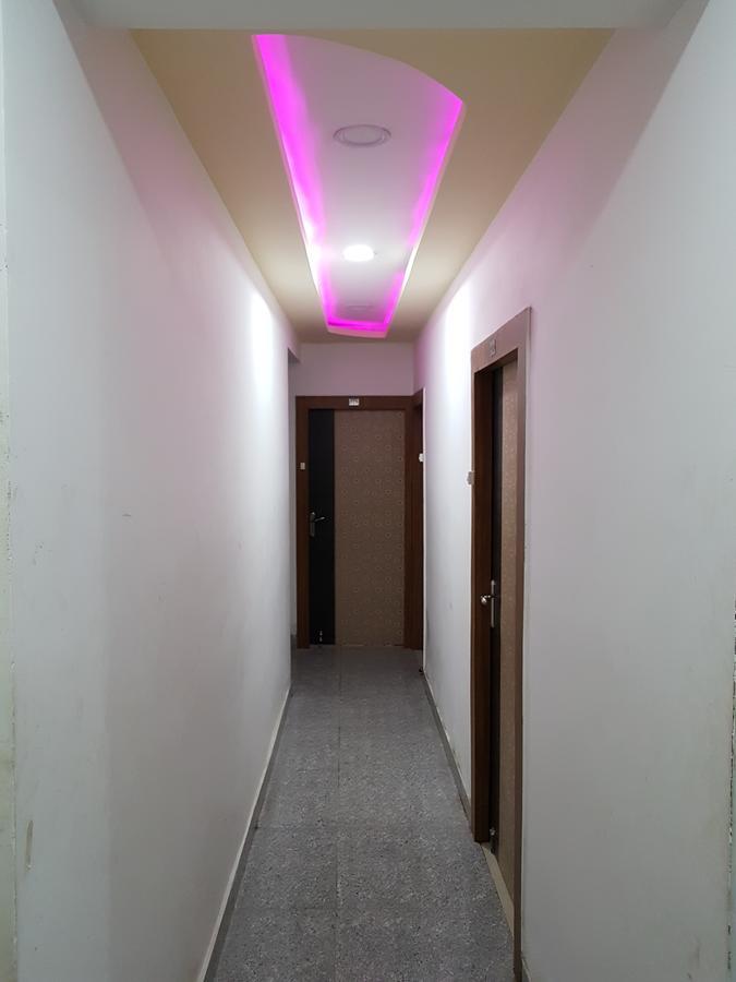 Jimmy Guest House Колката Екстер'єр фото