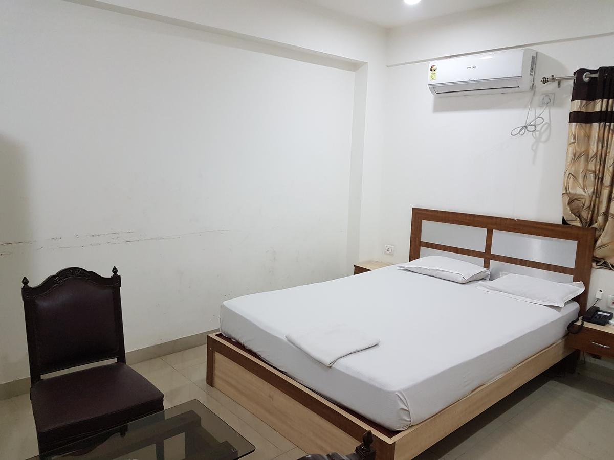 Jimmy Guest House Колката Екстер'єр фото